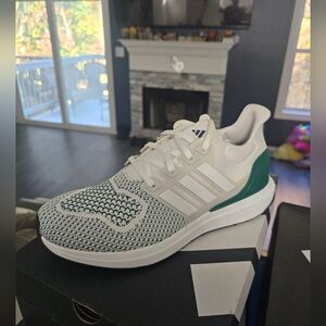 Adidas Ultradream DNA White and Green Athletic Sneakers.